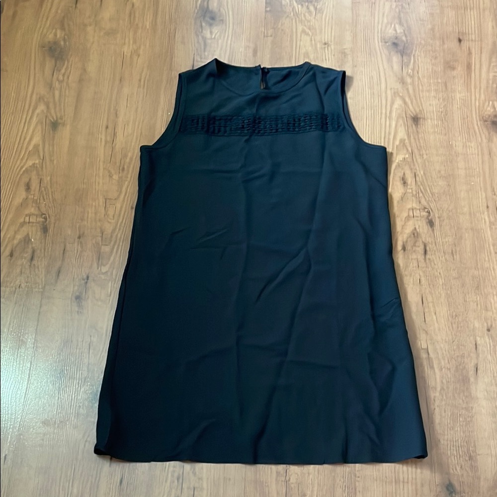 Elegant Black Sleeveless Dress